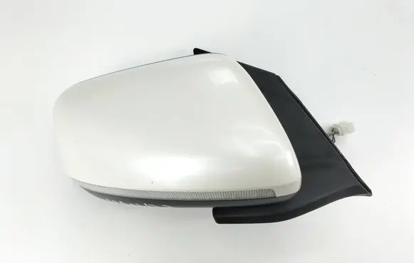 Front door electric wing mirror