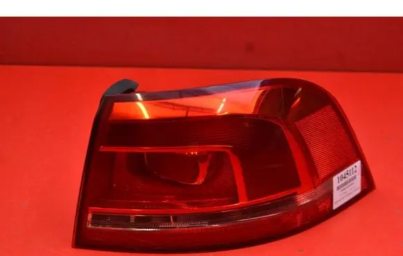 Volkswagen PASSAT CC Rear/tail lights 3AF945096C