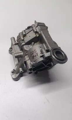 BMW 3 G20 G21 Oil pump 8631810 01454786