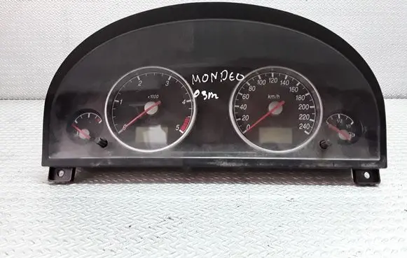 Ford Mondeo Mk III Speedometer (instrument cluster) 1S7F10841
