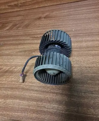 Audi A8 S8 D2 4D Heater fan/blower