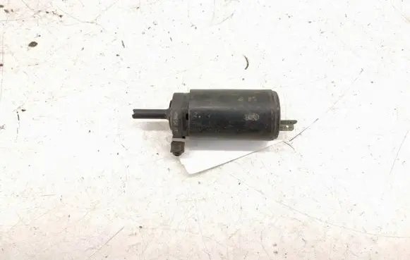Volkswagen Golf III Windshield washer spray nozzle 171955651