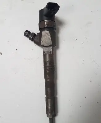 Opel Zafira C Fuel injector 0445110423