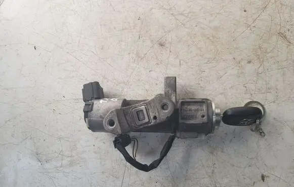 Toyota Avensis T250 Ignition lock