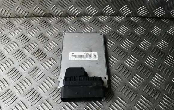 Volkswagen PASSAT B7 Suspension control unit/module 3C0907376 S180031101 S180031101C