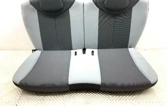 Toyota Aygo AB40 Second row seats 