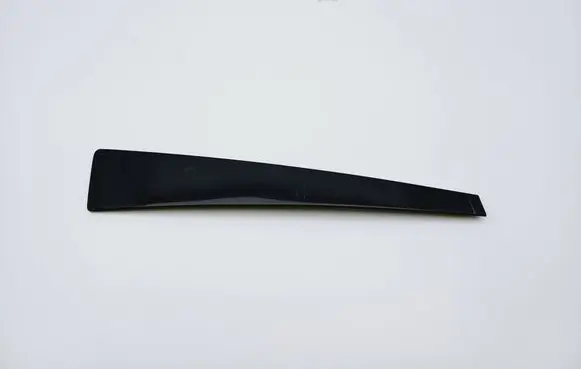 Opel Omega B2 Front door windshield rail 09148533