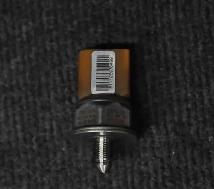 Fuel pressure sensor