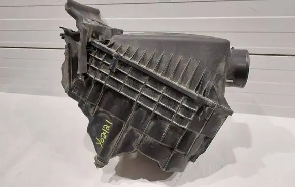 Jeep Wrangler Air filter box P68277990AD 68277990AD