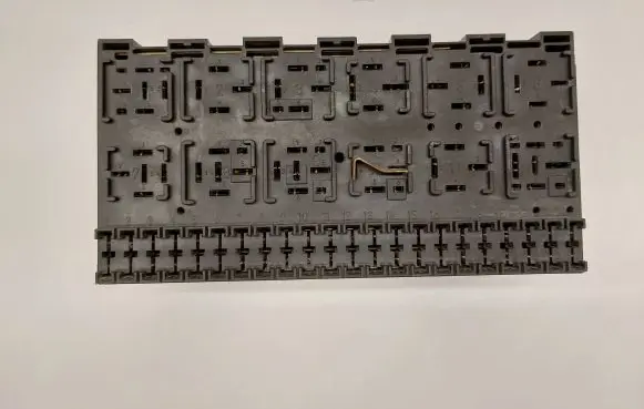 Volkswagen Golf I Fuse box set 357937039