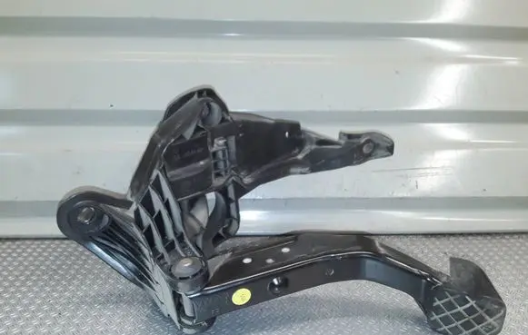 Skoda Rapid (NH) Brake pedal 6R1721058P
