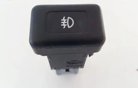 Nissan Almera Fog light switch 