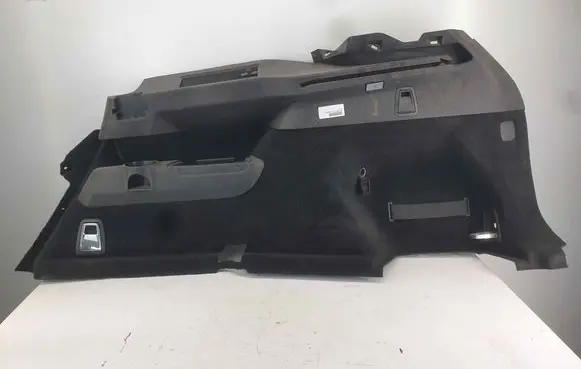 Volvo XC90 Trunk/boot side trim panel 32234368