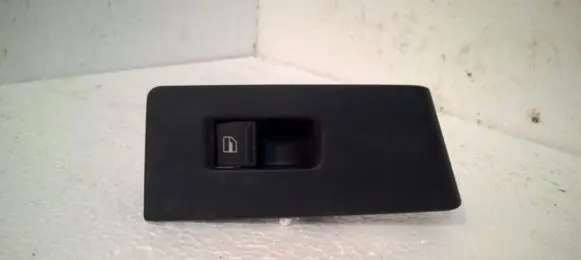 Volkswagen PASSAT B7 Electric window control switch 3AA868750
