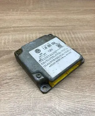 Volkswagen PASSAT B5 Airbag control unit/module 1J0909604 5WK4200