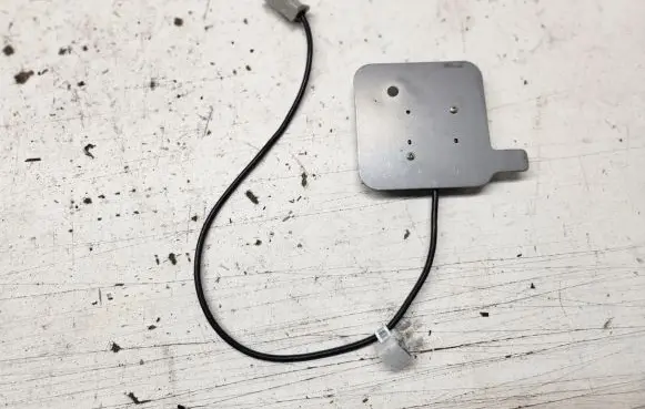 Mitsubishi Outlander Aerial GPS antenna 8751A046 6617M152