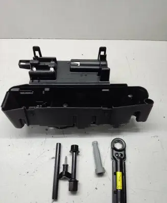 Renault Espace - Grand espace IV Tool set 8200127794 8200097890