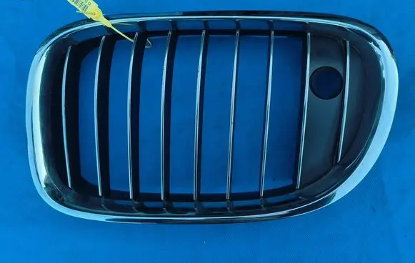 BMW 7 F01 F02 F03 F04 Front grill