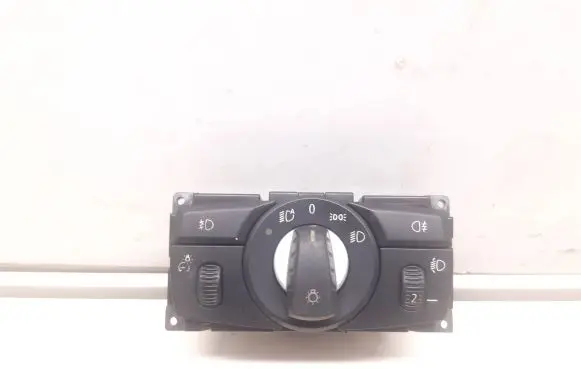 BMW 5 E60 E61 Light switch 6988555 33295101 30070610260412