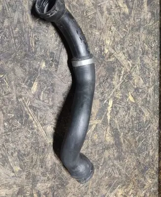 Porsche Cayenne (9PA) Engine coolant pipe/hose 7L5122291
