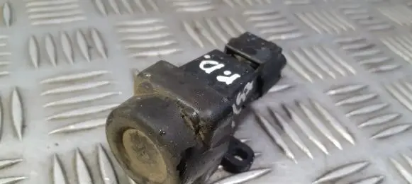 Opel Omega B1 Fuel cut-off switch 7790538 071103B6