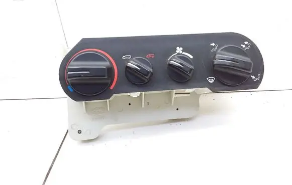 Renault Espace II Climate control unit 040802025