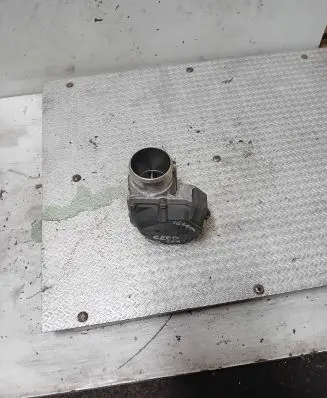 KIA Soul Throttle valve 351002A900 5WY9174D 095730