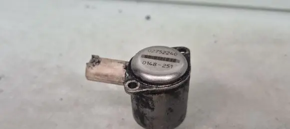 BMW X5 E70 Hydraulic servotronic pressure valve 0148251