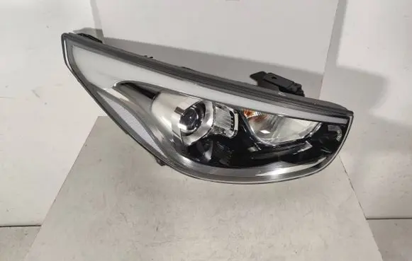 Hyundai ix35 Headlight/headlamp 921022SXXX 921022YXXX