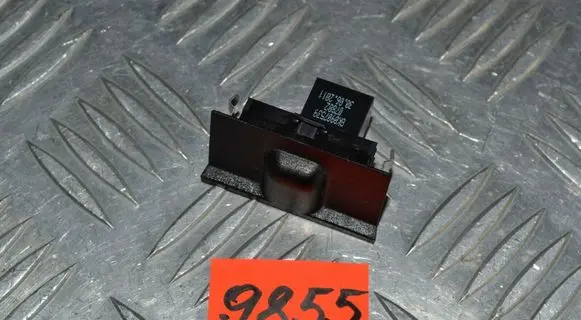 Audi A4 S4 B8 8K Sun solar sensor 8K0907539