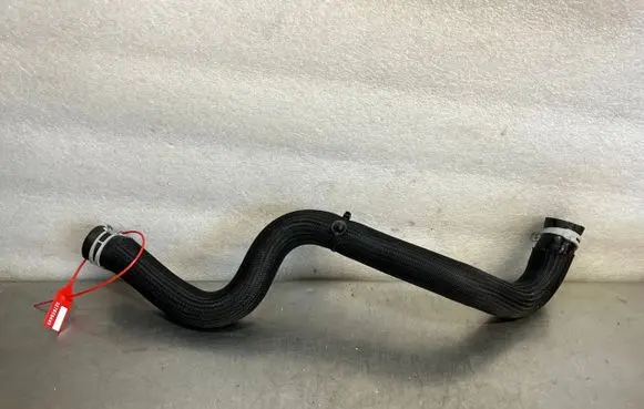 Renault Trafic III (X82) Engine coolant pipe/hose 