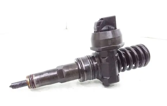 Fuel injector