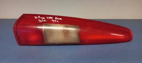 Volvo V70 Rear/tail lights 9157799