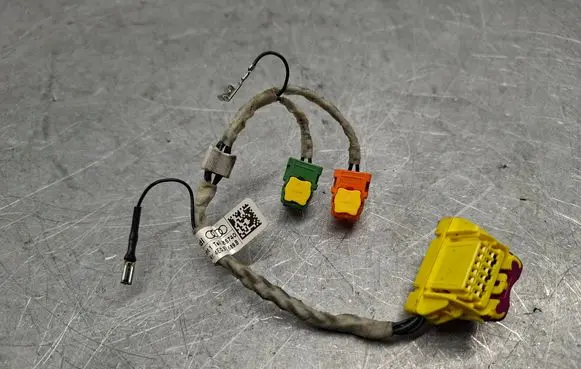 Audi A4 S4 B7 8E 8H Airbag squib ring wiring 4E0971589B
