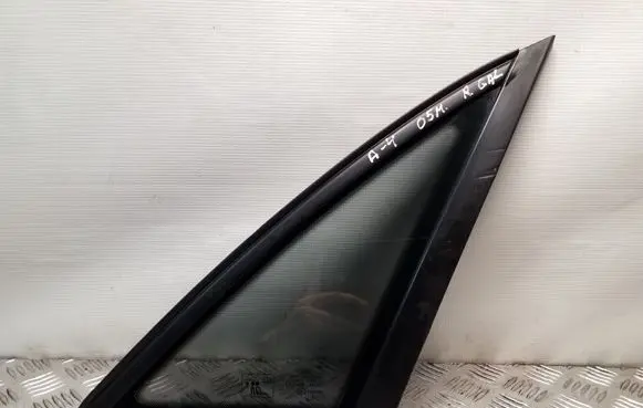 Audi A4 S4 B7 8E 8H Rear side window 