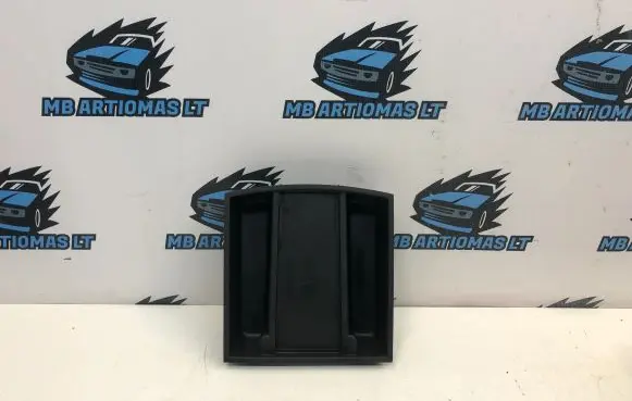 Chrysler 300 - 300C Glove box pad 04595985AA