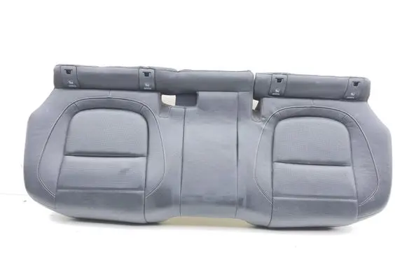 Jaguar F-Pace Rear seat 