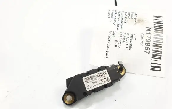 Mercedes-Benz S W220 Other engine bay part 0018209126