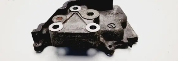 Subaru Forester SG Engine mounting bracket 030403