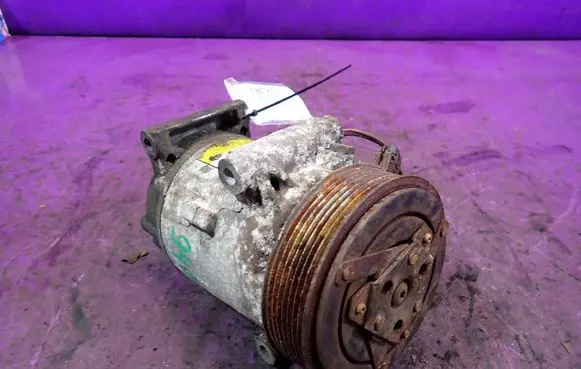 Renault Scenic II - Grand scenic II Air conditioning (A/C) compressor (pump) 8200309193