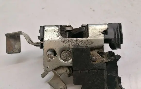 Citroen Jumper Front door lock B792