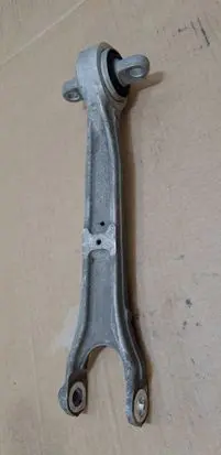 Tesla Model S Rear suspension control arm 1420441-00-G