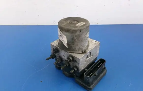 Hyundai i10 ABS Pump 58910-0X500