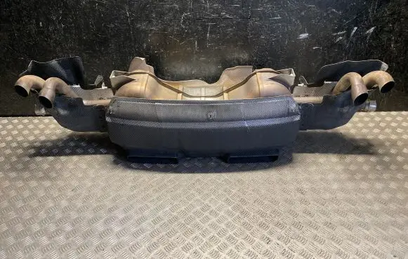 Lamborghini LP 580-2 Muffler/silencer 4T0251051