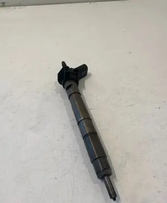 Audi A6 S6 C6 4F Fuel injector 059130277aa 0445115035
