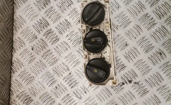 Ford Galaxy Climate control unit 95nw18d451a