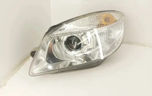 Skoda Roomster (5J) Headlight/headlamp 24783100 24783100L