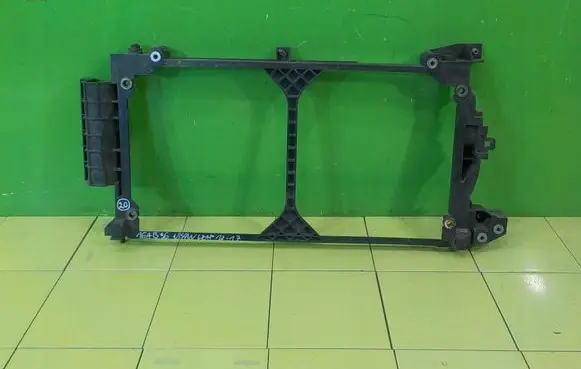 Nissan Leaf I (ZE0) Radiator support slam panel 214963NL0A 16AB96