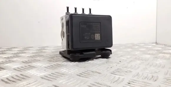 Audi A3 S3 8V ABS Pump 5Q0907379S 5Q0614517R