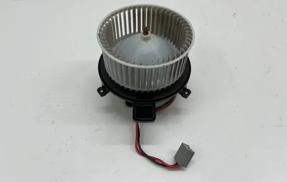 Opel Insignia B Heater fan/blower GU002002